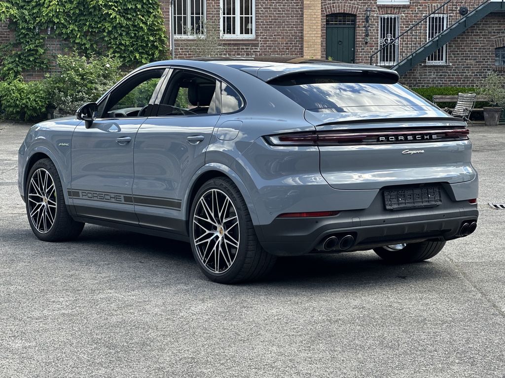 Porsche Cayenne 2023