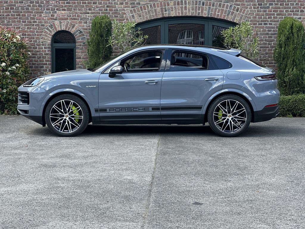 Porsche Cayenne 2023