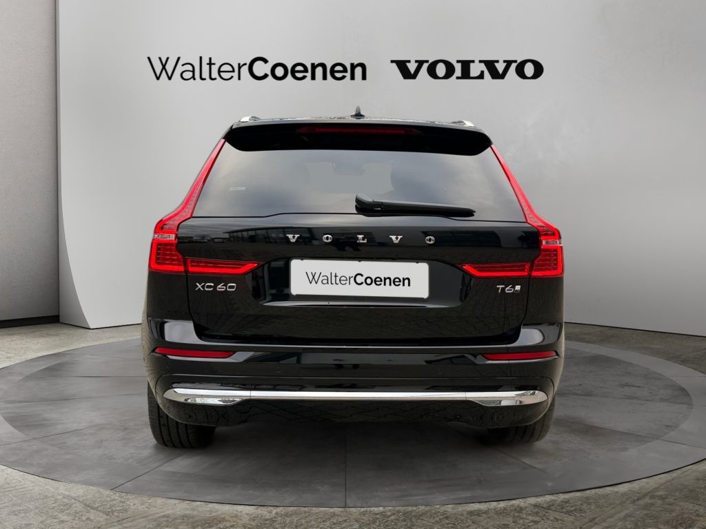 Volvo XC60 2025