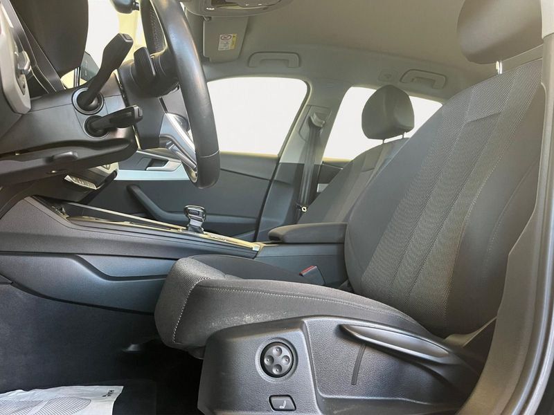 Audi A4 2022