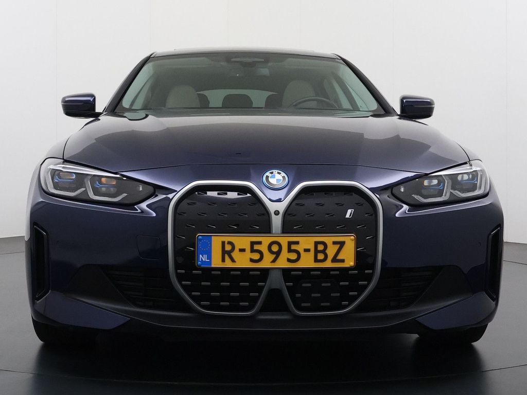 BMW i4 2022