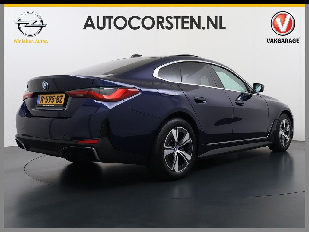 BMW i4 2022