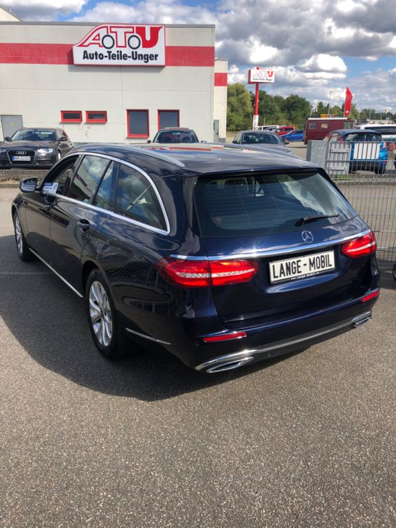 Mercedes-Benz E 220 2019