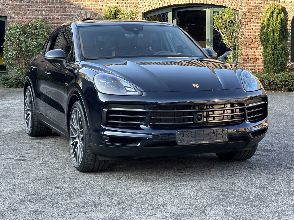 Porsche Cayenne 2022
