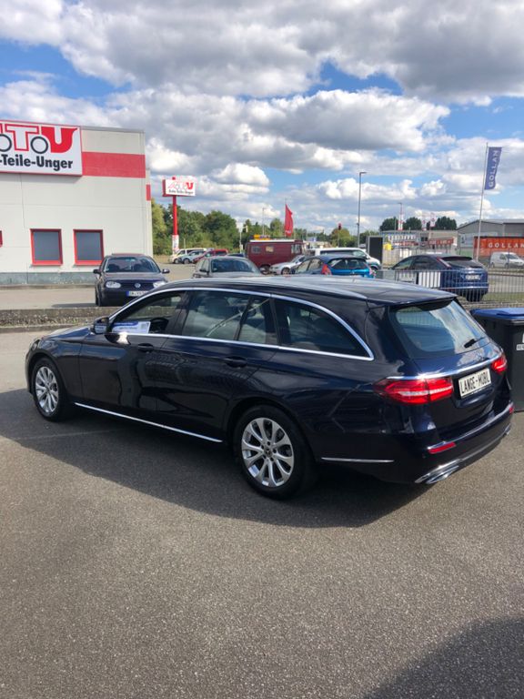 Mercedes-Benz E 220 2019