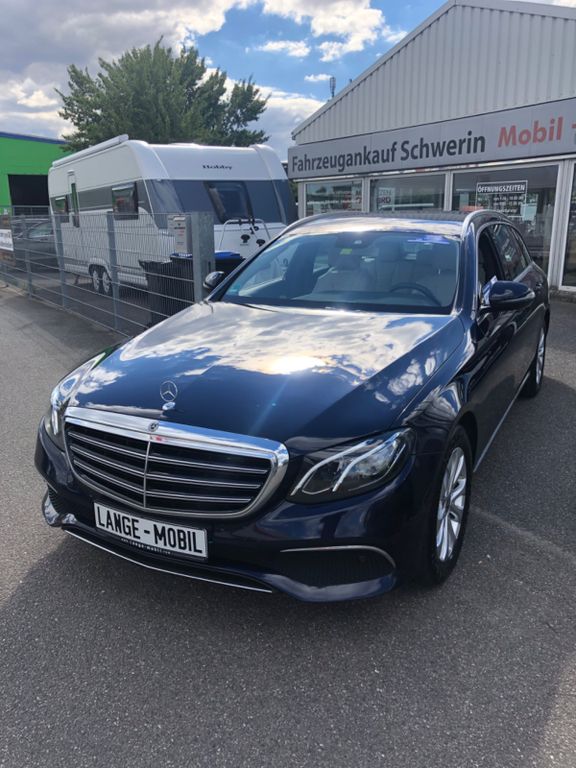 Mercedes-Benz E 220 2019