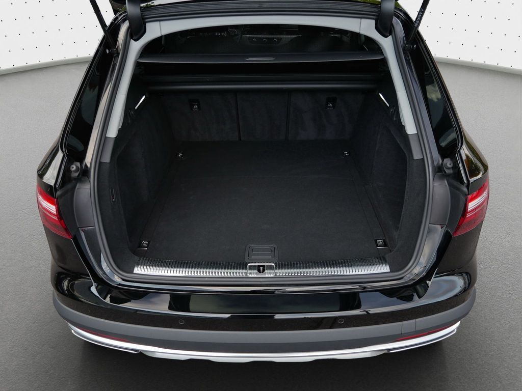 Audi A4 Allroad 2023