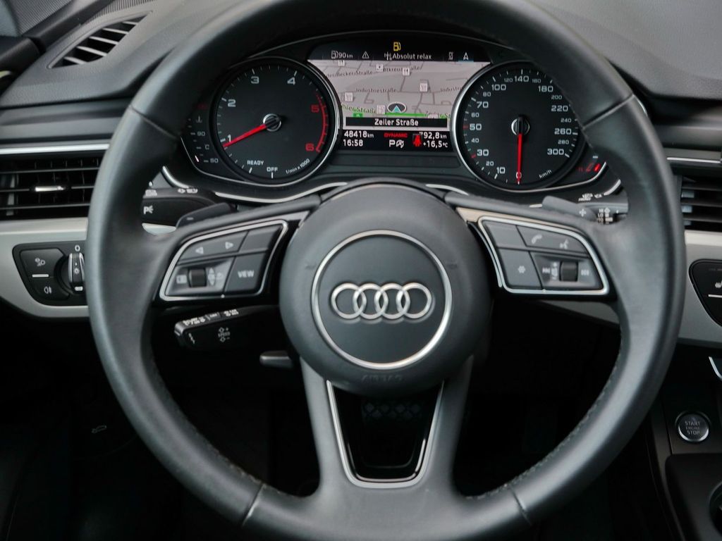 Audi A4 2023