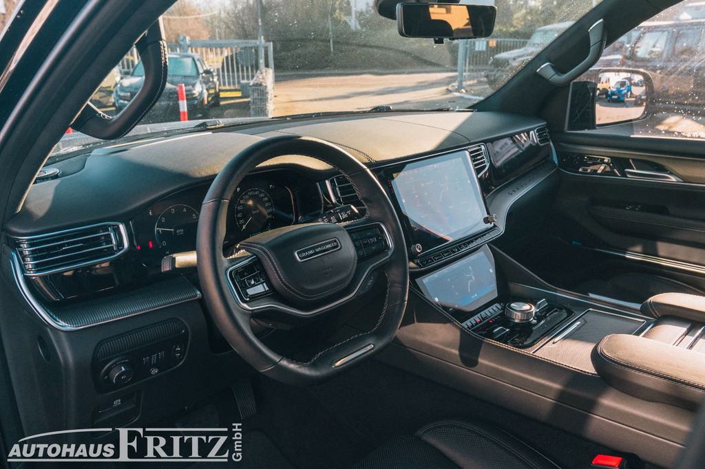 Jeep Wagoneer 2025