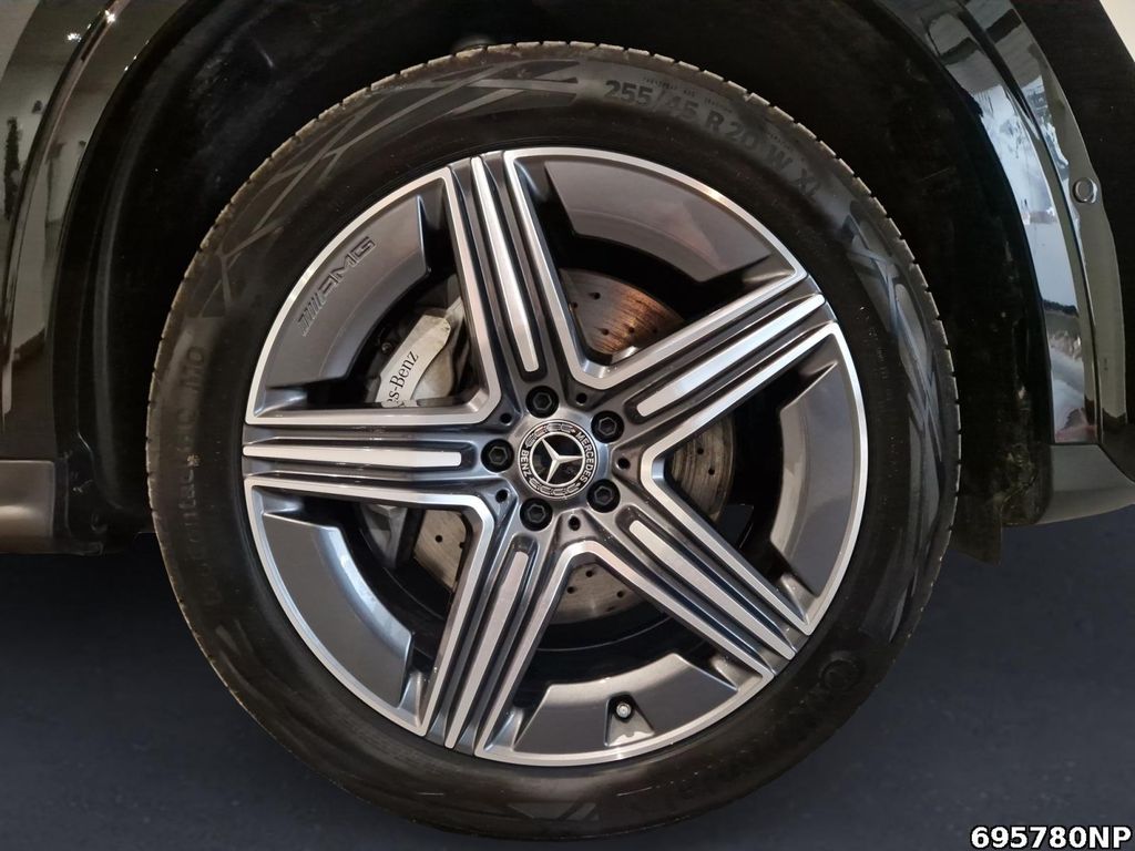 Mercedes-Benz GLC 300 2025