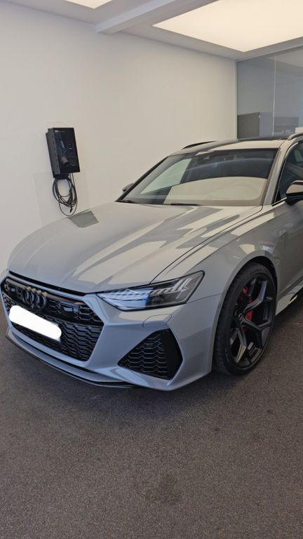 Audi RS6 2025