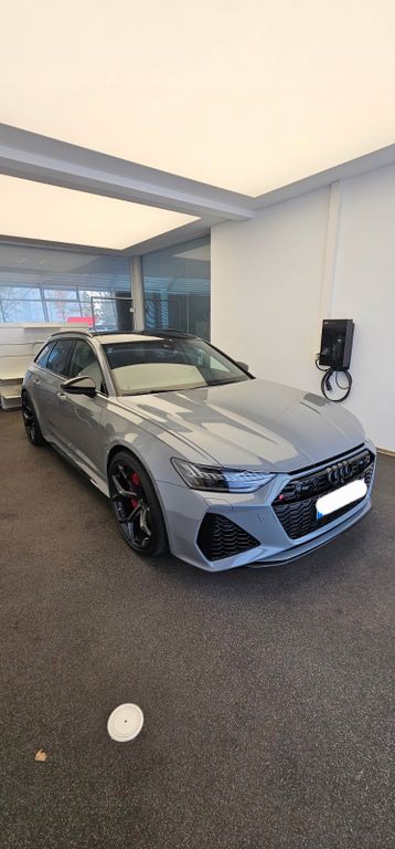 Audi RS6 2025