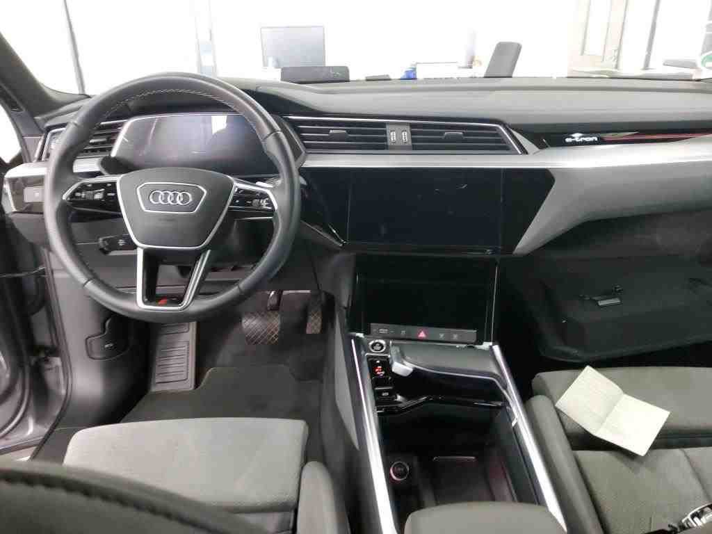 Audi e-tron 2022