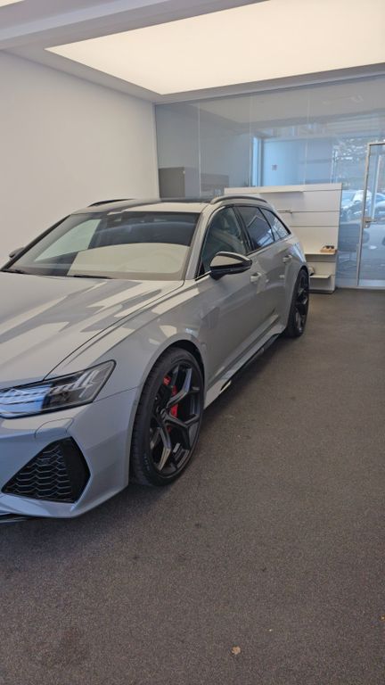 Audi RS6 2025