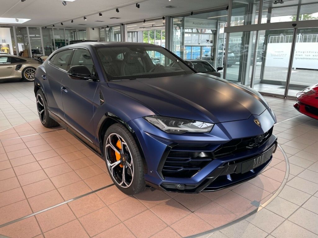 Lamborghini Urus 2021