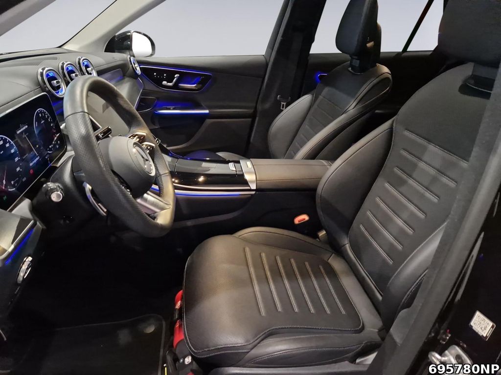 Mercedes-Benz GLC 300 2025