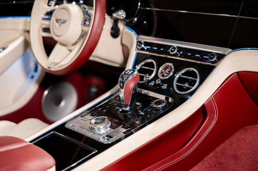 Bentley Continental GT 2023