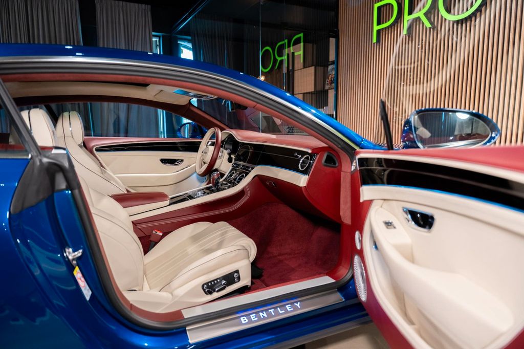 Bentley Continental GT 2023