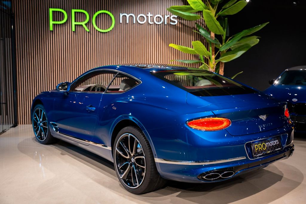 Bentley Continental GT 2023
