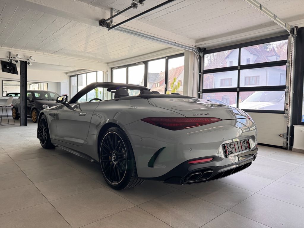 Mercedes-Benz SLR 2023