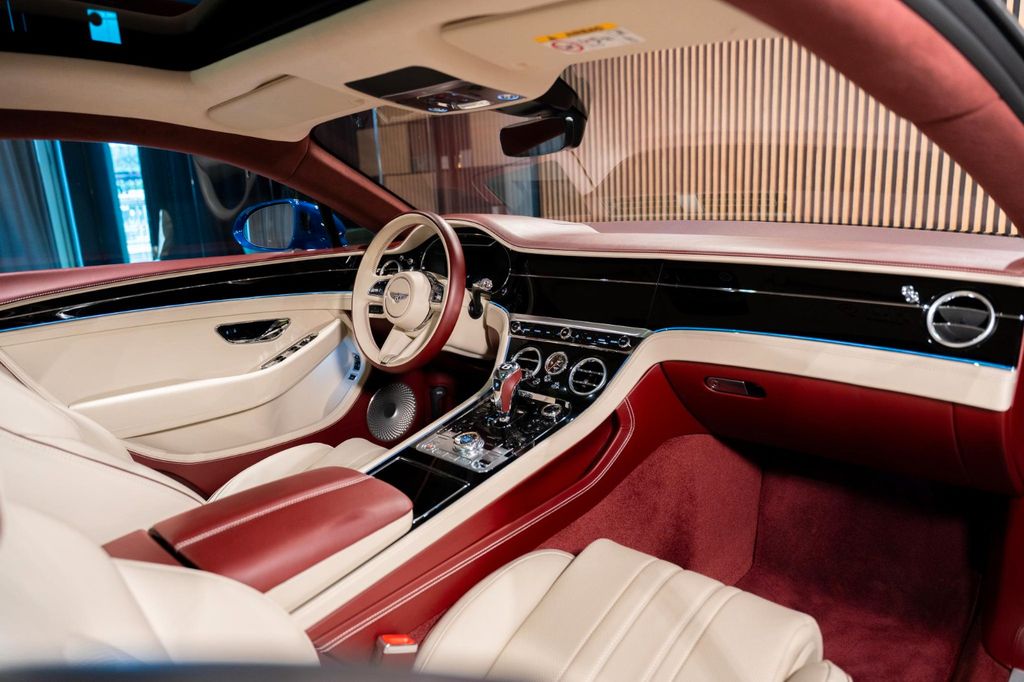 Bentley Continental GT 2023