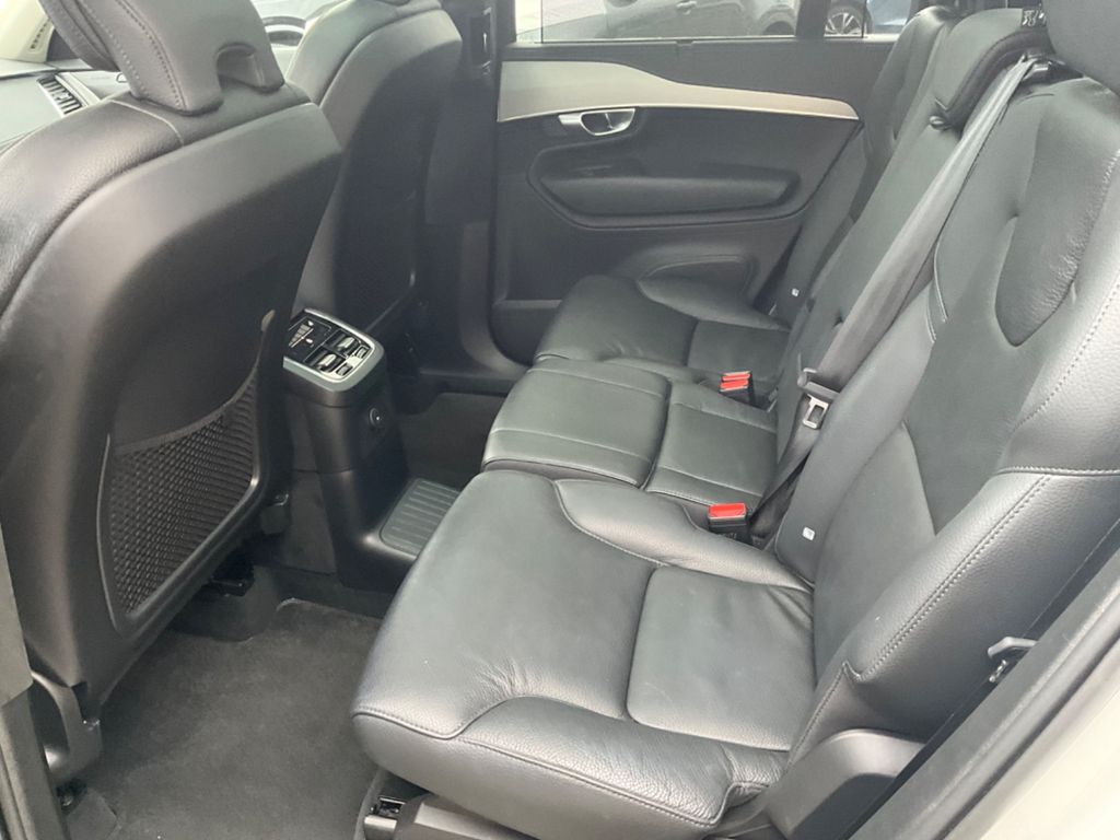 Volvo XC90 2022