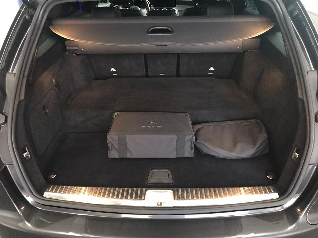 Mercedes-Benz C 300 2020