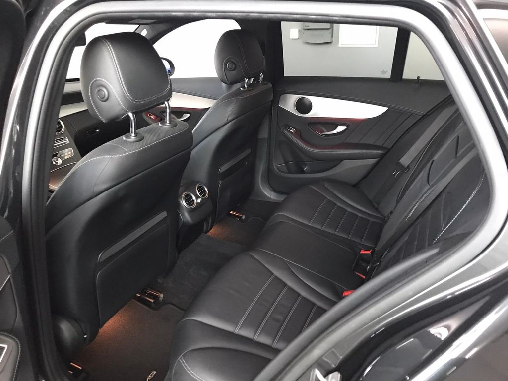 Mercedes-Benz C 300 2020