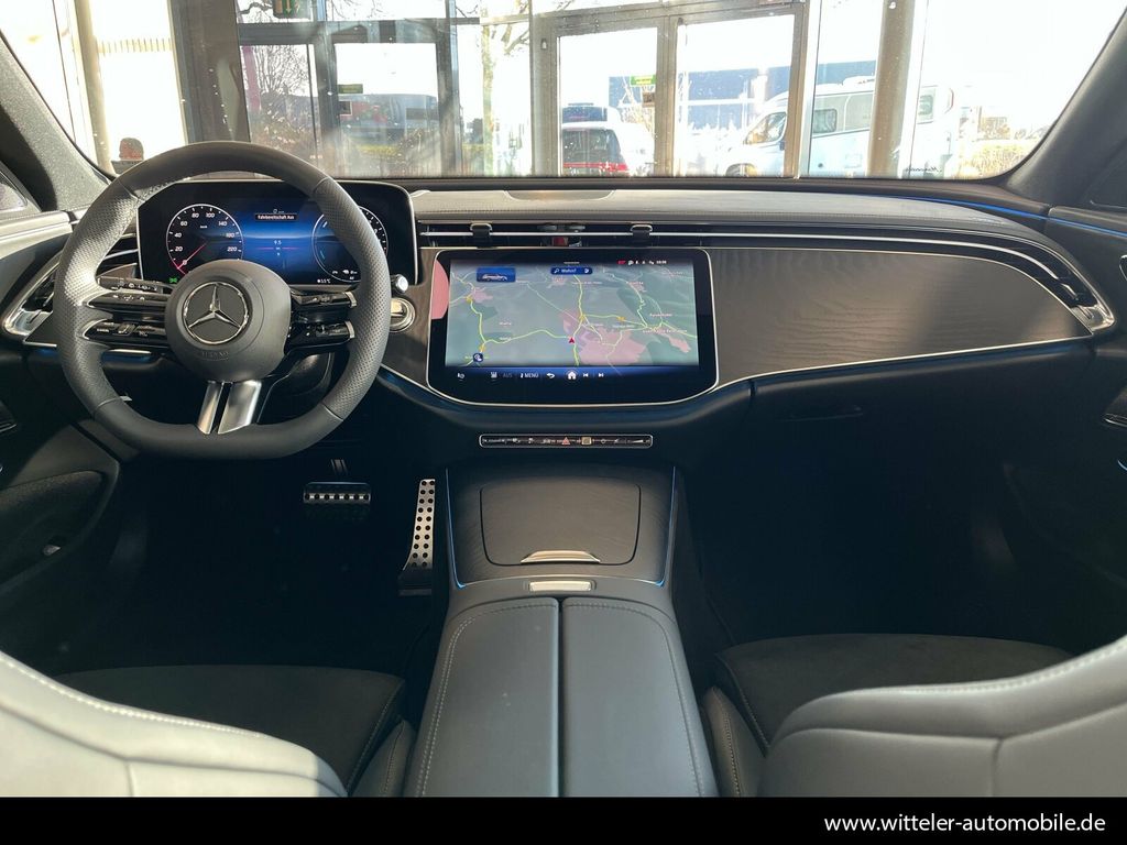 Mercedes-Benz E 300 2026