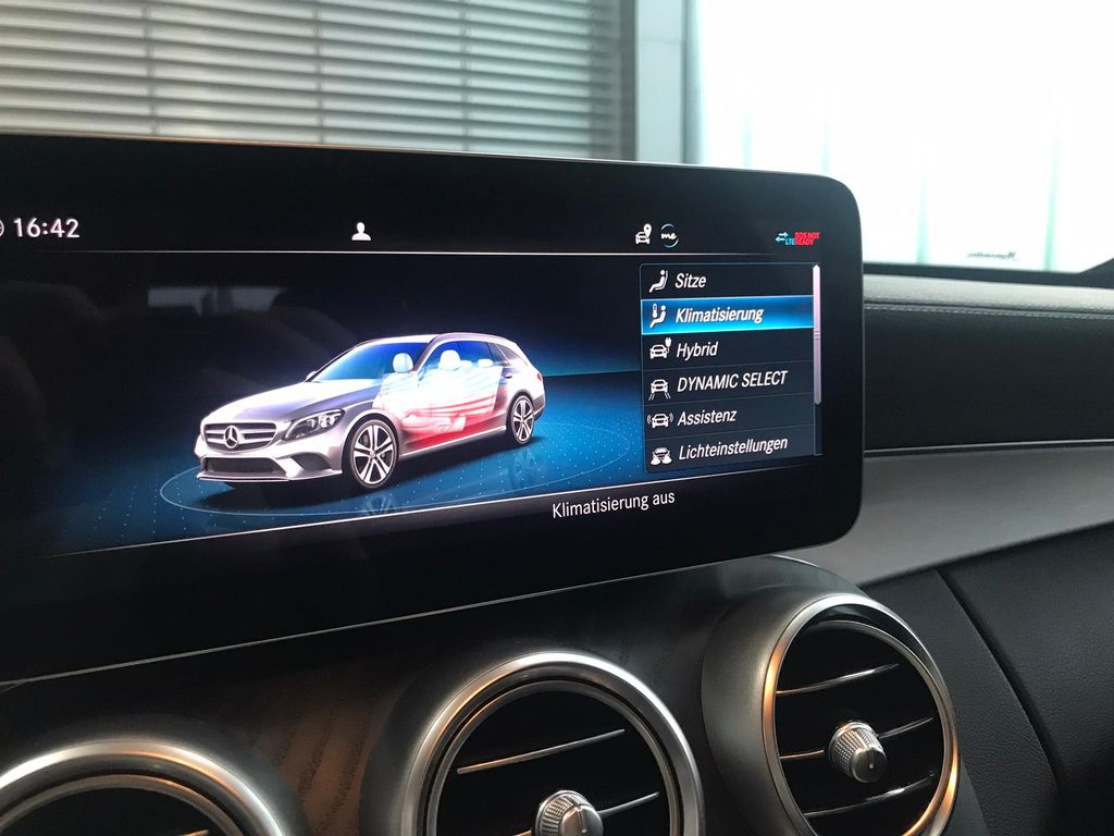 Mercedes-Benz C 300 2020