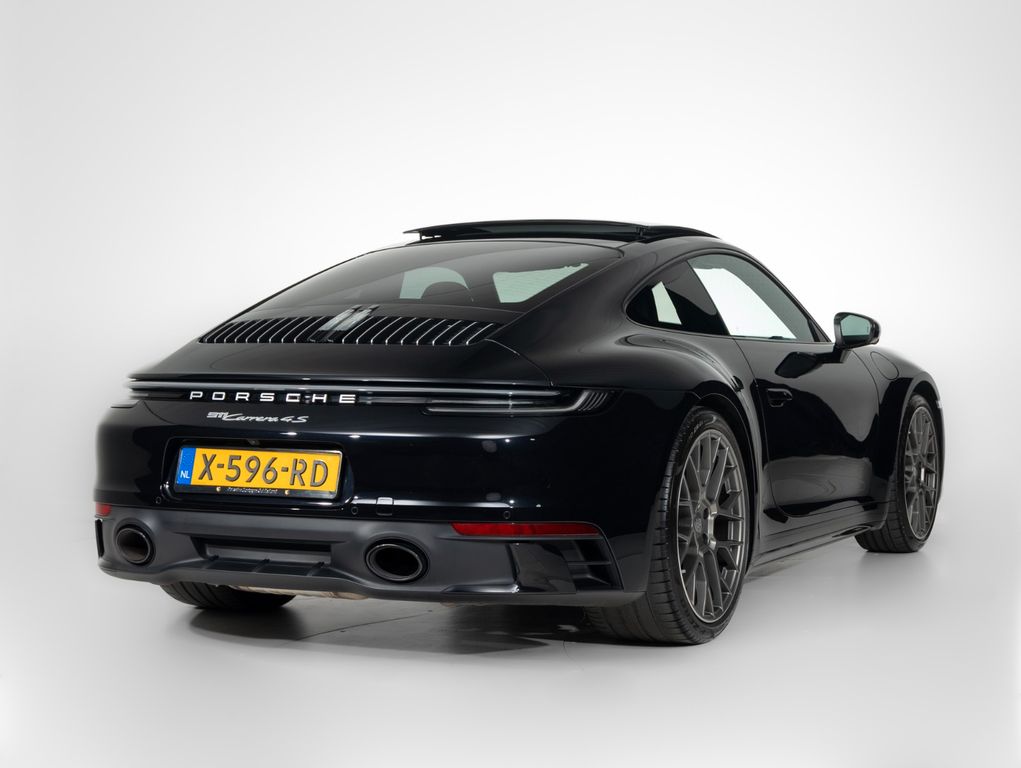 Porsche 992 2024
