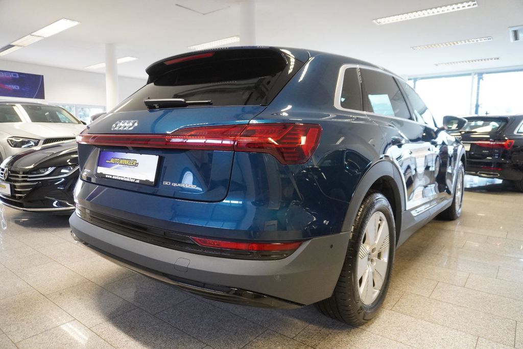 Audi e-tron 2022