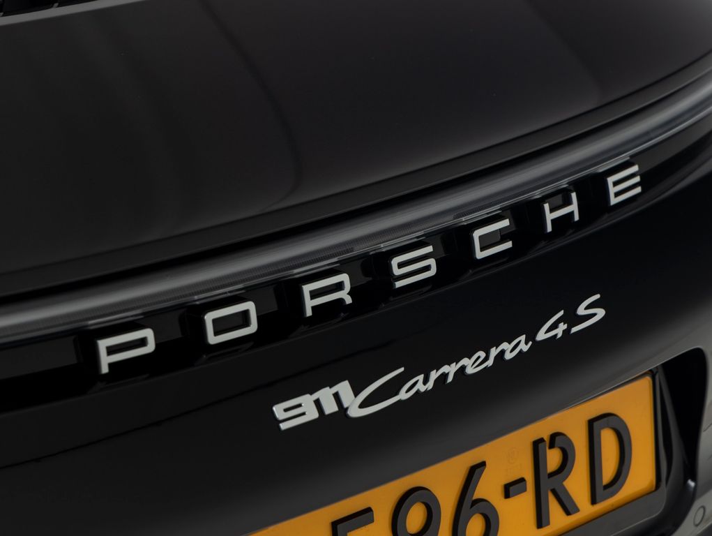 Porsche 992 2024