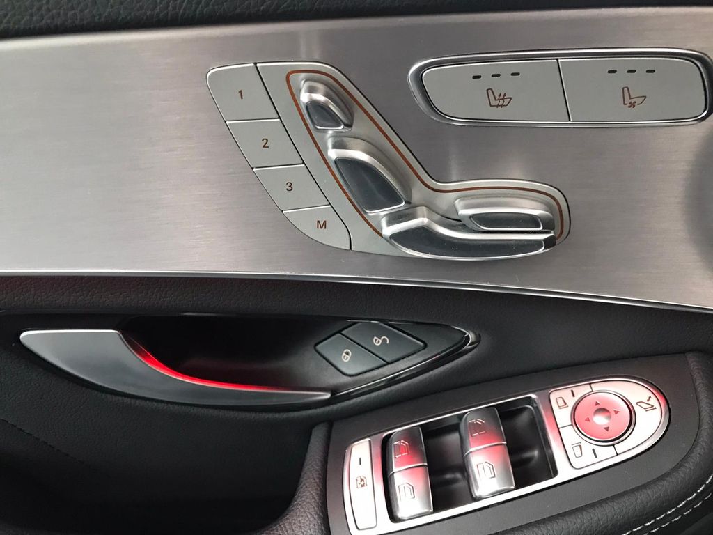 Mercedes-Benz C 300 2020