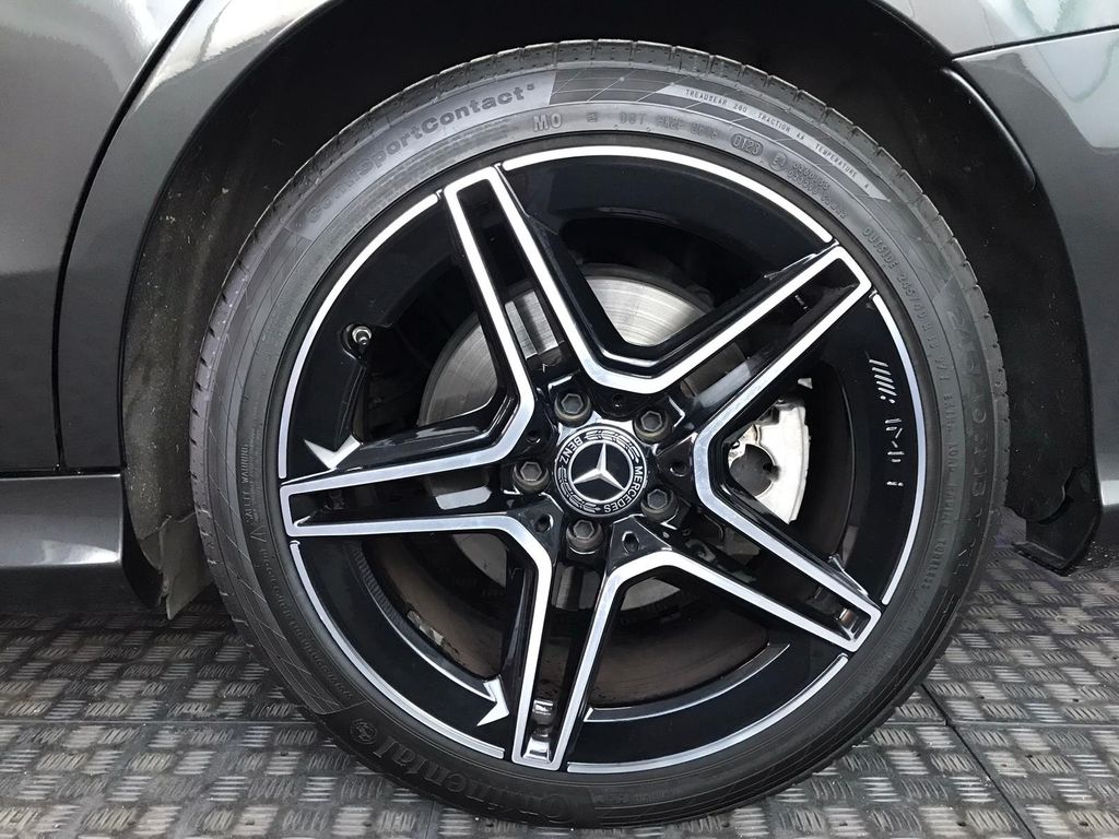 Mercedes-Benz C 300 2020