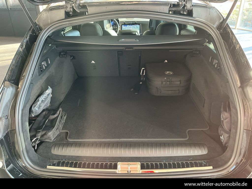 Mercedes-Benz E 300 2026