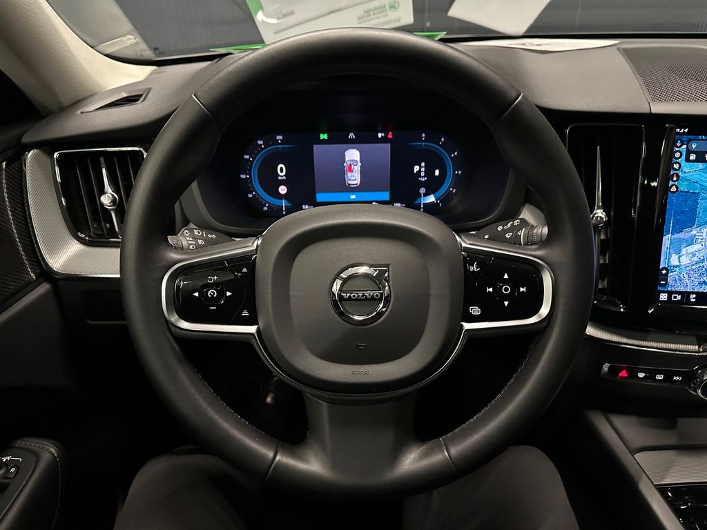 Volvo XC60 2023