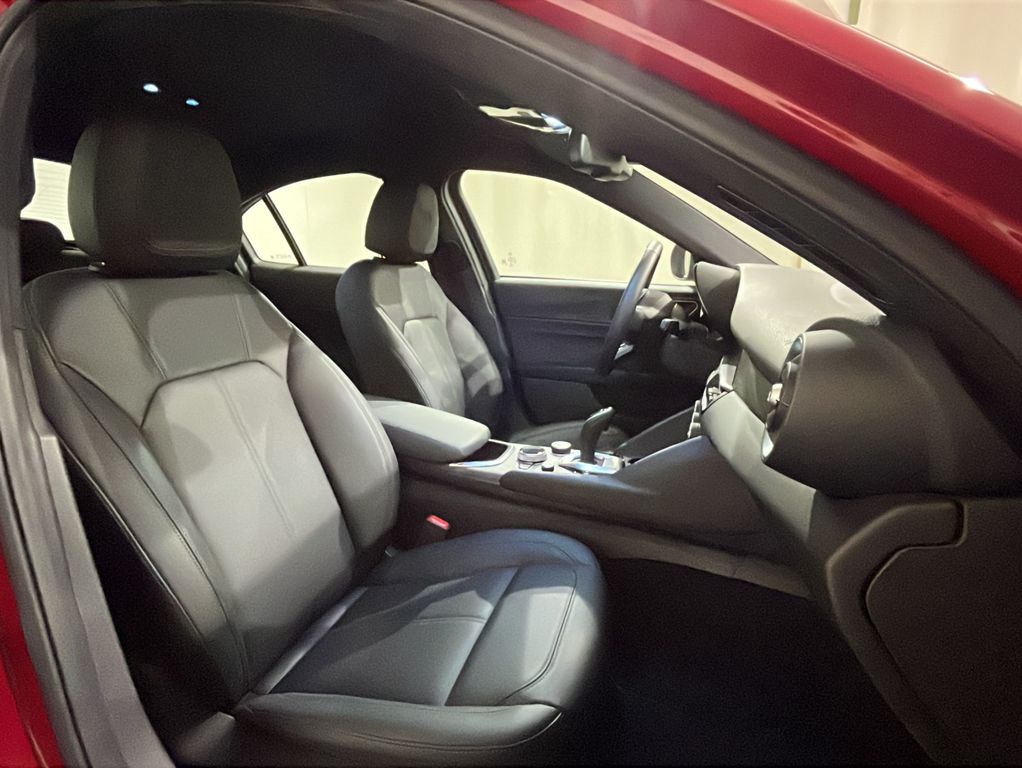 Alfa Romeo Giulia 2023