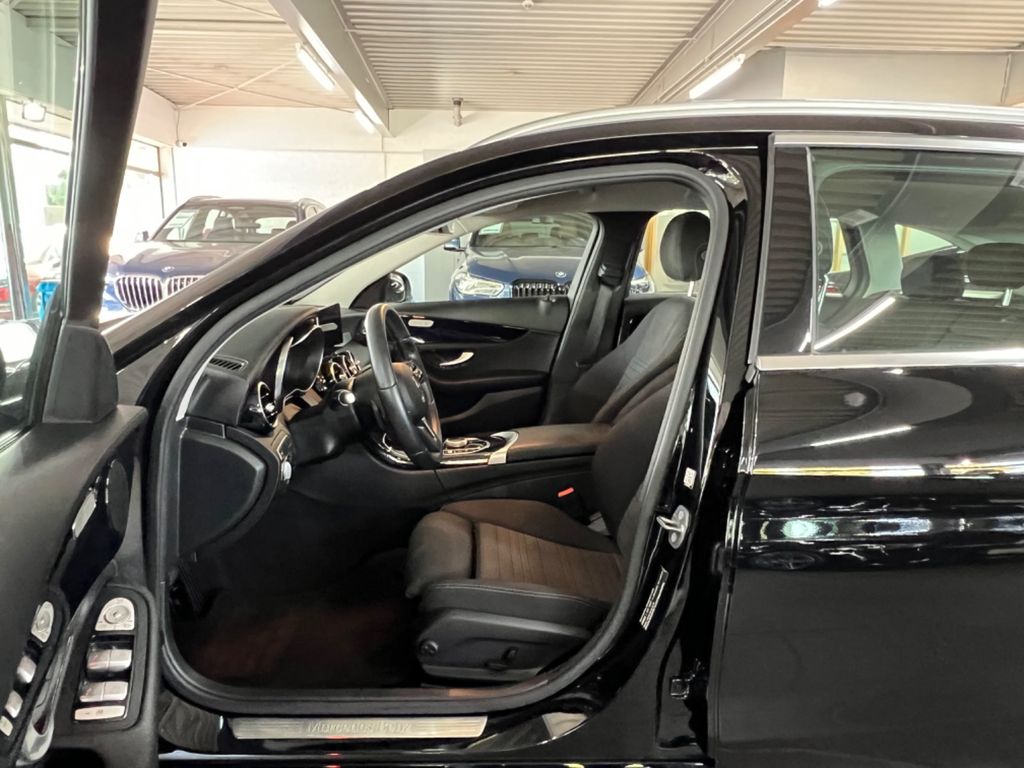 Mercedes-Benz C 300 2019
