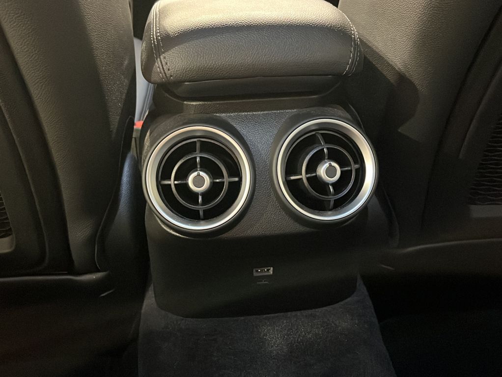 Alfa Romeo Giulia 2023