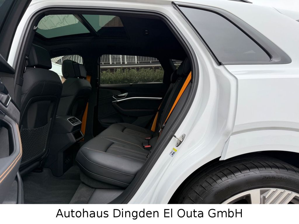 Audi e-tron 2022