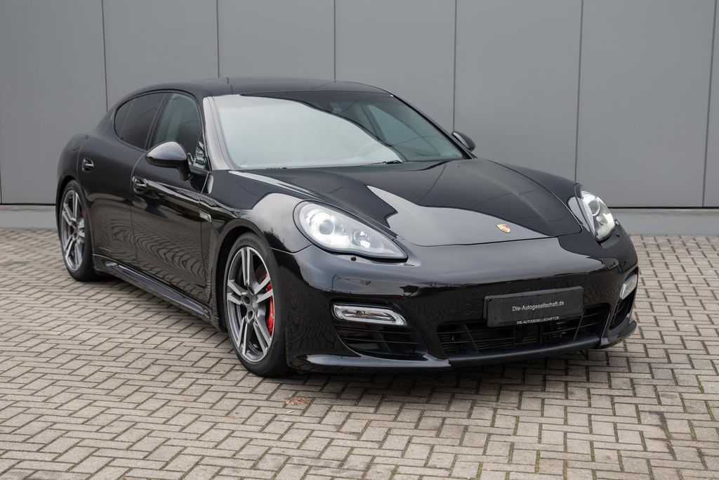 Porsche Panamera 2013