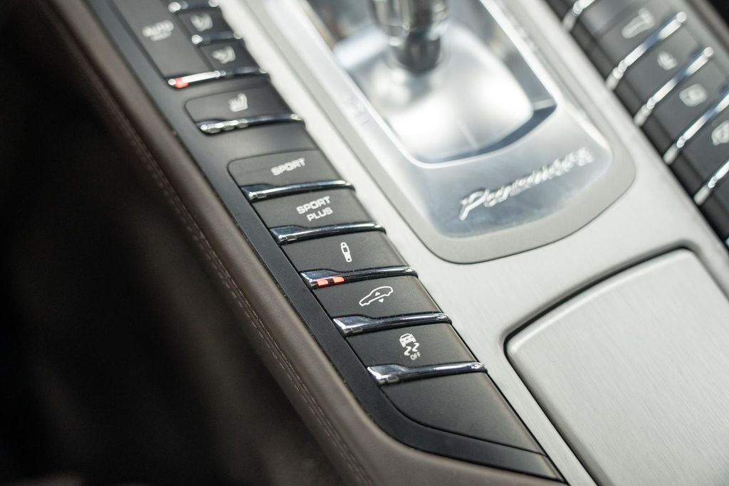 Porsche Panamera 2013