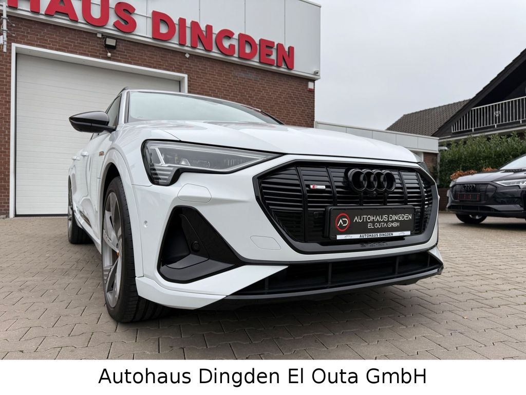 Audi e-tron 2022