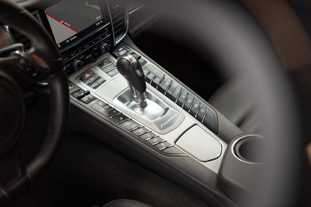 Porsche Panamera 2013