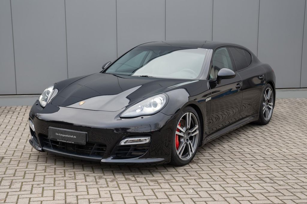 Porsche Panamera 2013