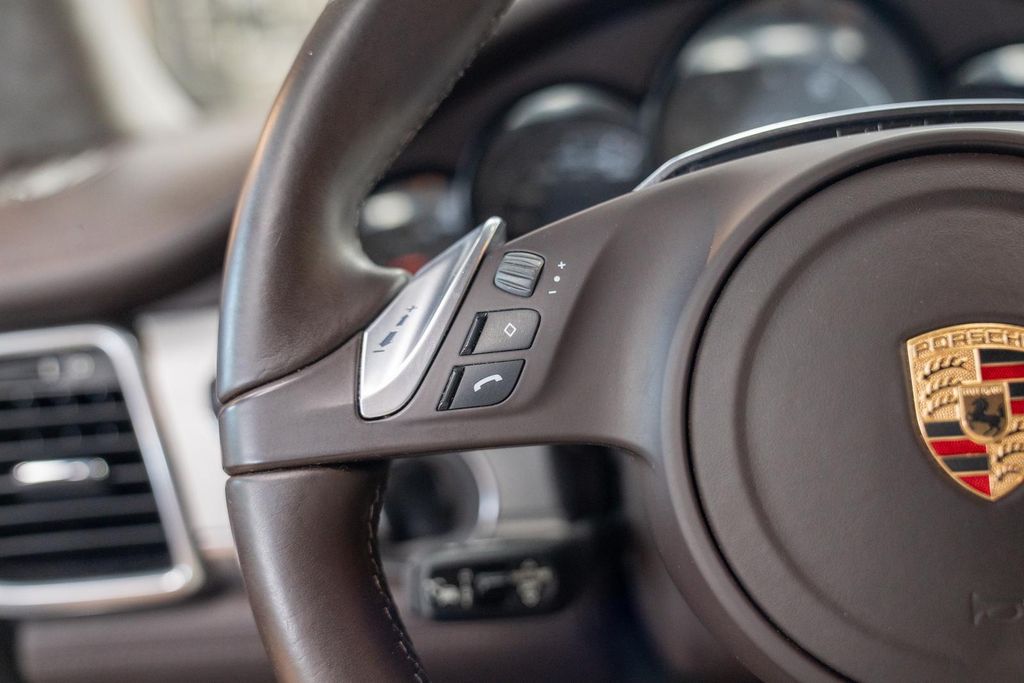 Porsche Panamera 2013