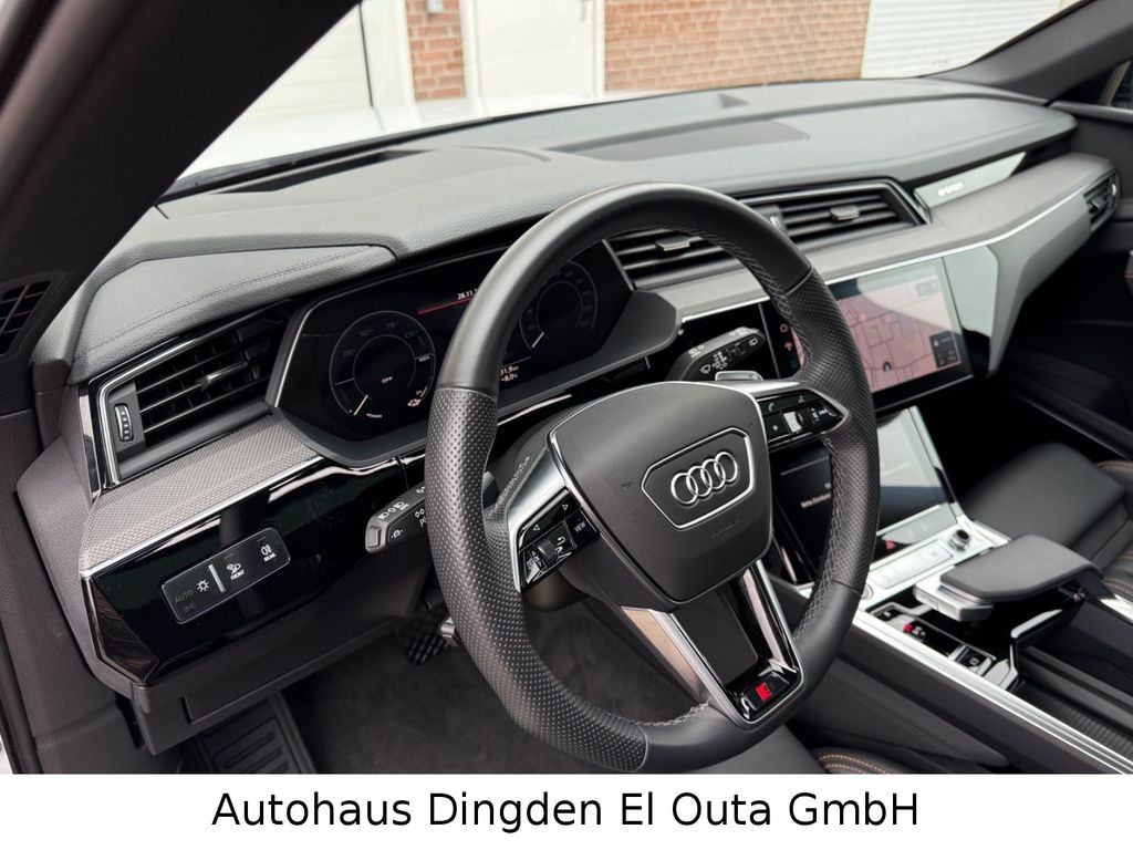 Audi e-tron 2022