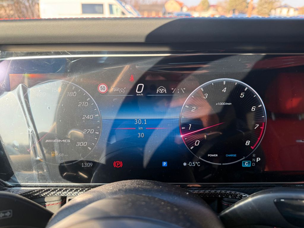 Mercedes-Benz G 63 AMG 2025