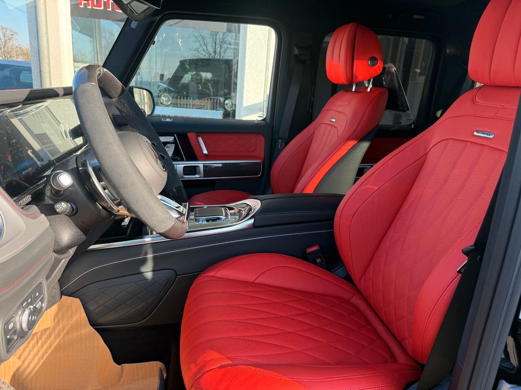 Mercedes-Benz G 63 AMG 2025